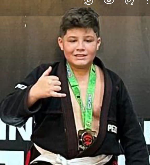 Felipe Anthony Farto Lazaro — Faixa Branca | Federação de Jiu-Jitsu