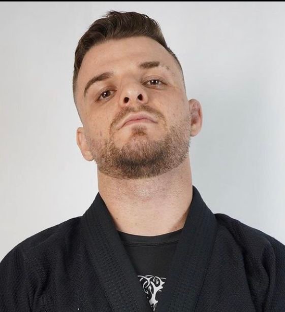 RICHARD ESTEVAN DE MELO SALLA