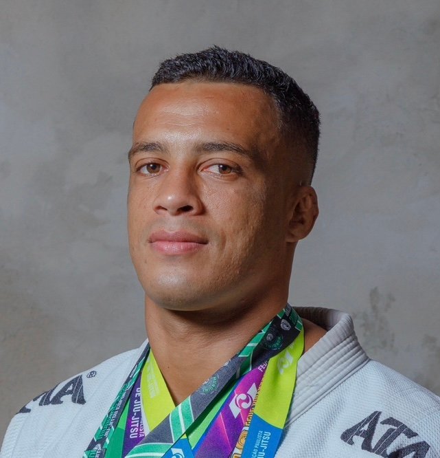 CARLOS HENRIQUE ALVES DE SA JUNIOR