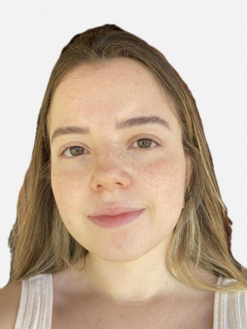 ANGÉLICA SANTOS REIS