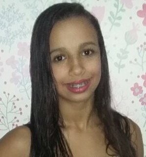 PALOMA ABREU SOARES