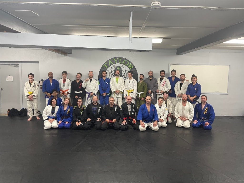 Taylor Made BJJ — academia de Jiu-Jitsu