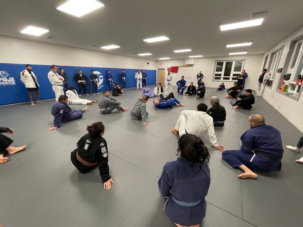 Subforce BJJ / Jiu-Jitsu For The People — academia de Jiu-Jitsu