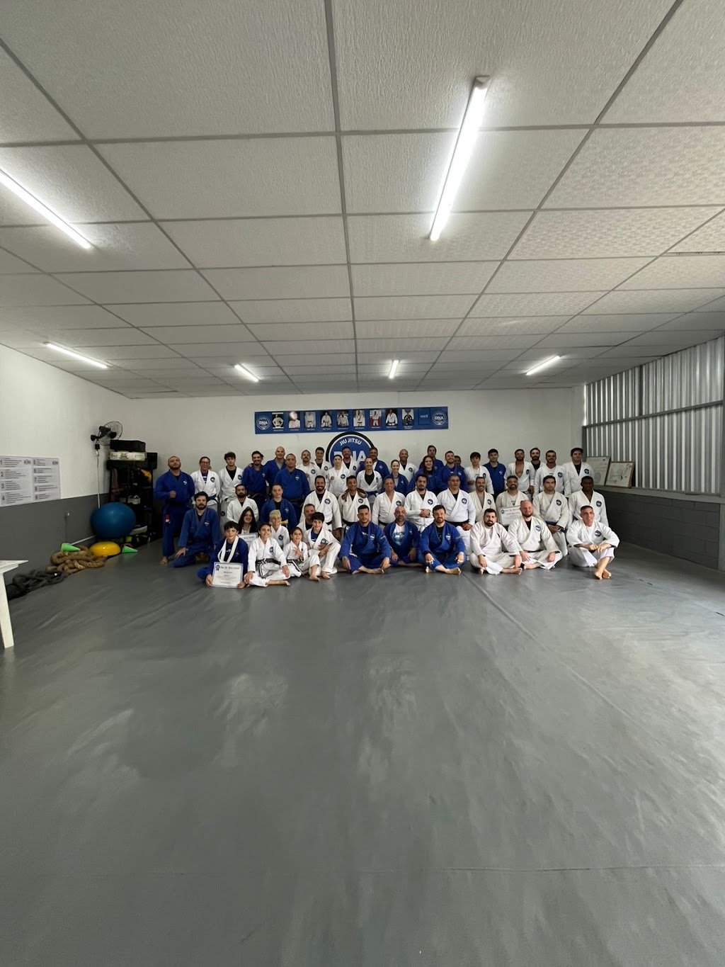 DNA Jiu-Jitsu School Curitiba — academia de Jiu-Jitsu