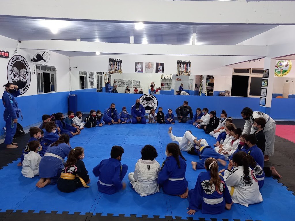 Academia Batman Team — foto 4