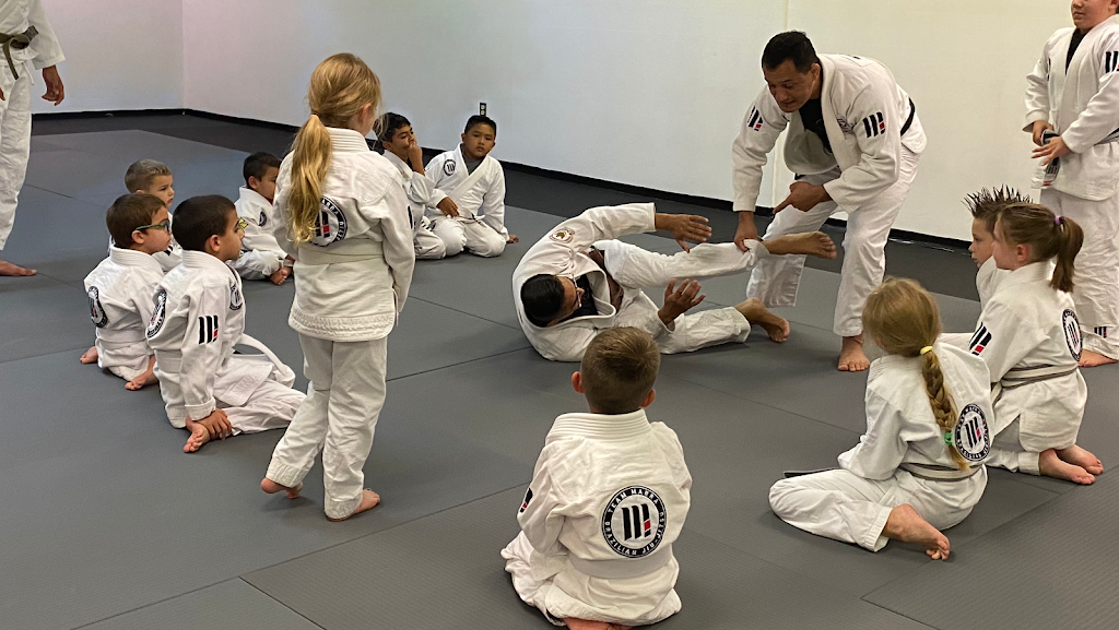 Six Blades Jiu-Jitsu Fort Worth - Team Marra — academia de Jiu-Jitsu