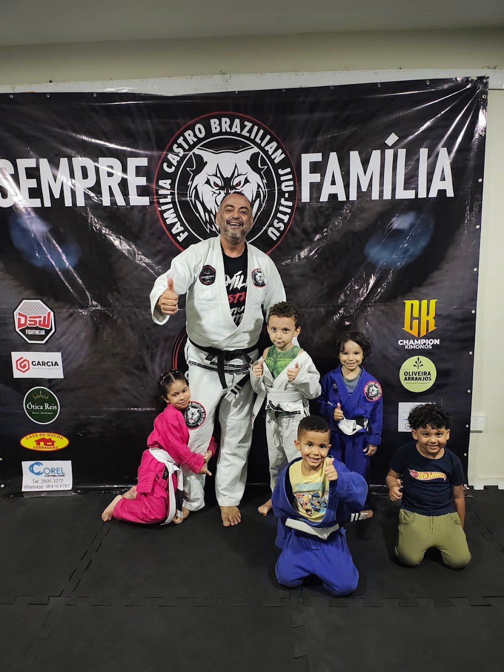 FAMÍLIA CASTRO BRAZILIAN JIU-JITSU — foto 4