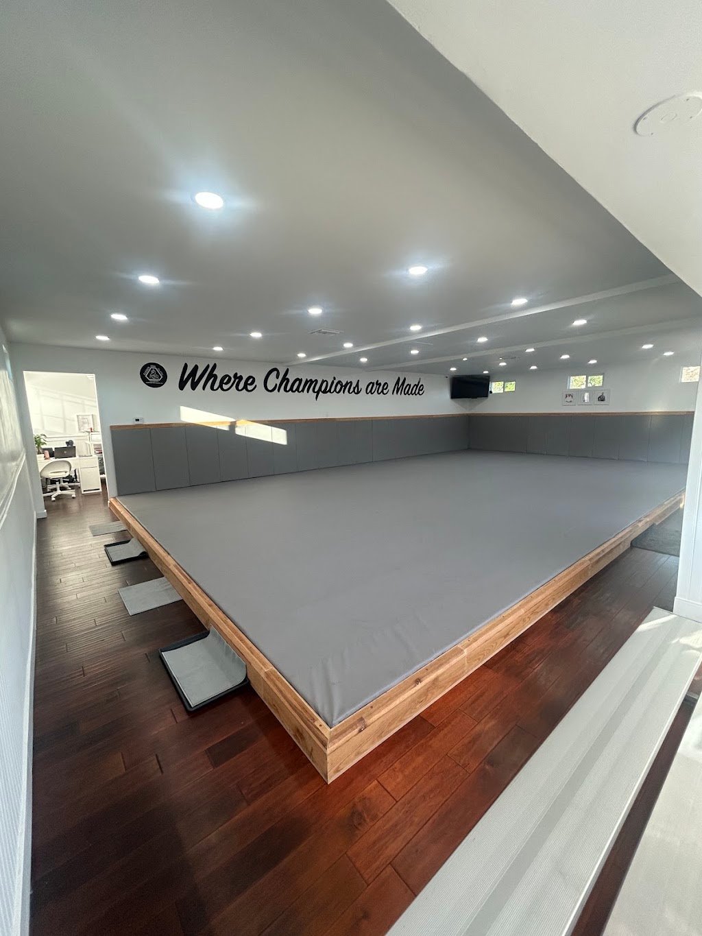 Cleber Jiu-Jitsu Visalia — academia de Jiu-Jitsu