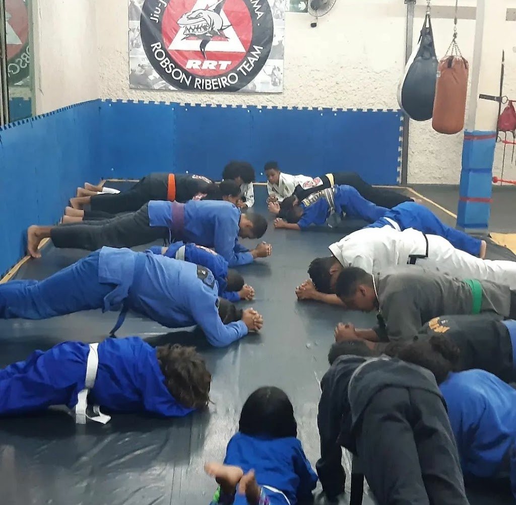RRT — academia de Jiu-Jitsu