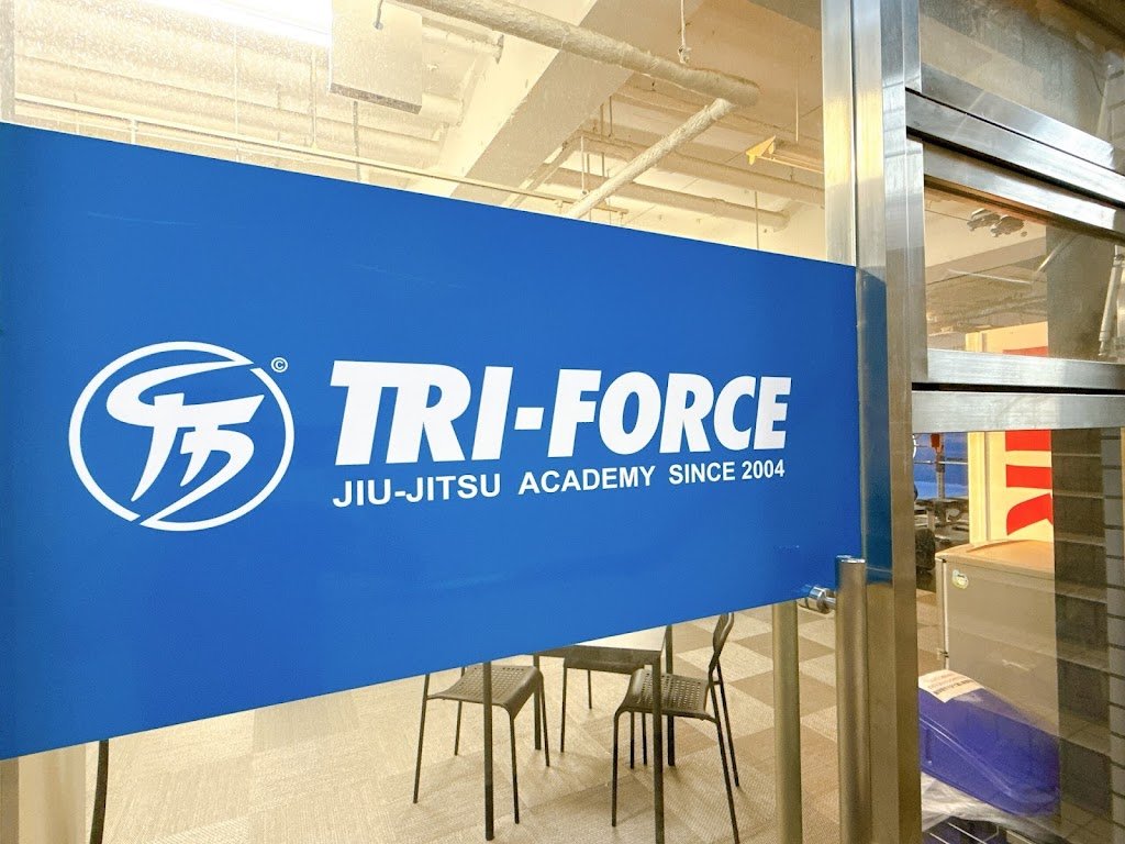 Tri-Force Shinjuku — foto 2