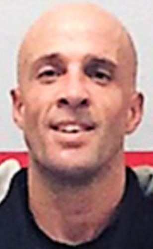 Atleta Moe Saavedra Checkmat USA  