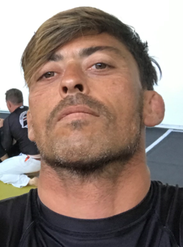 Andre Pontes Six Blades Jiu-jitsu BRA   — faixa Preta de Jiu-Jitsu