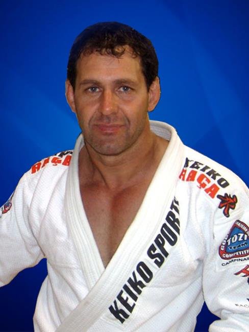 Adrien Roberto Domingues