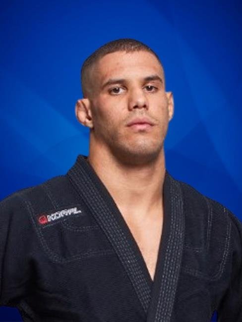 Rider Zuchi Samelo do Amaral — faixa Preta de Jiu-Jitsu, Team 6 BJJ