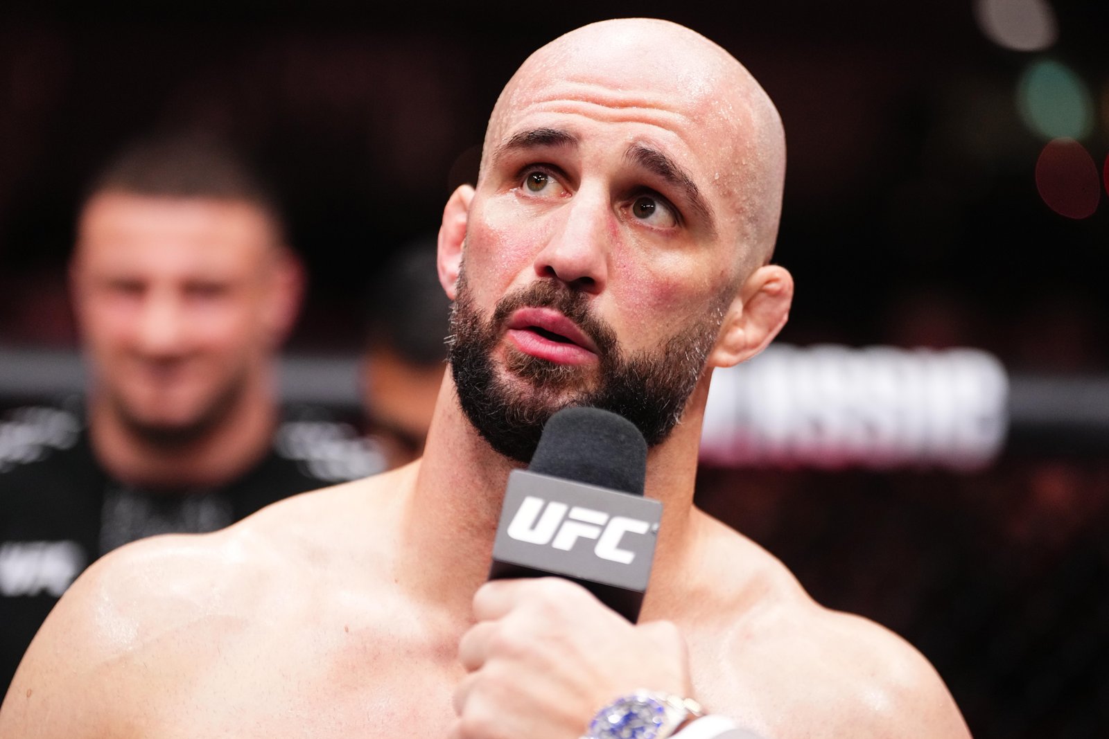 Volkan Oezdemir revela que foi suspenso por 16 meses depois de fazer 'o maior erro da minha vida' — Federação de Jiu-Jitsu