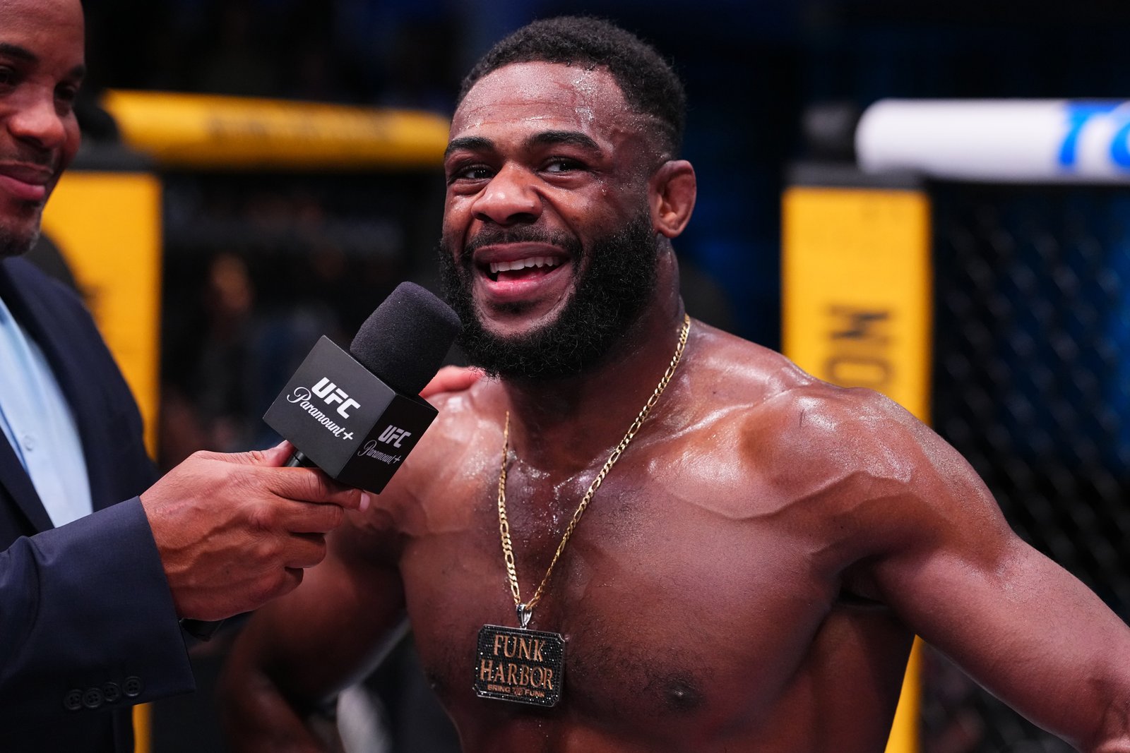 Aljamain Sterling simpatiza com Conor McGregor após lesão mais recente: 'Muitas pessoas me disseram que minha carreira tinha terminado' — Federação de Jiu-Jitsu