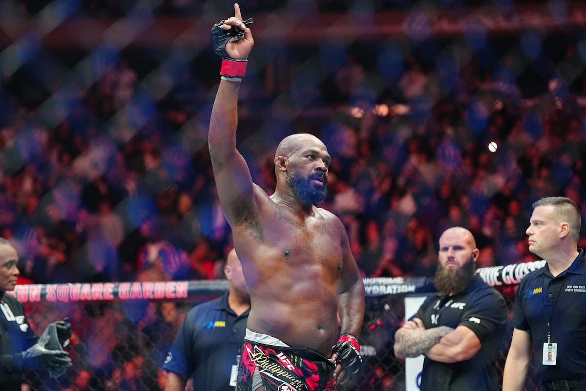 A novela continua! Jon Jones deixa porta aberta para retorno ao UFC — Federação de Jiu-Jitsu