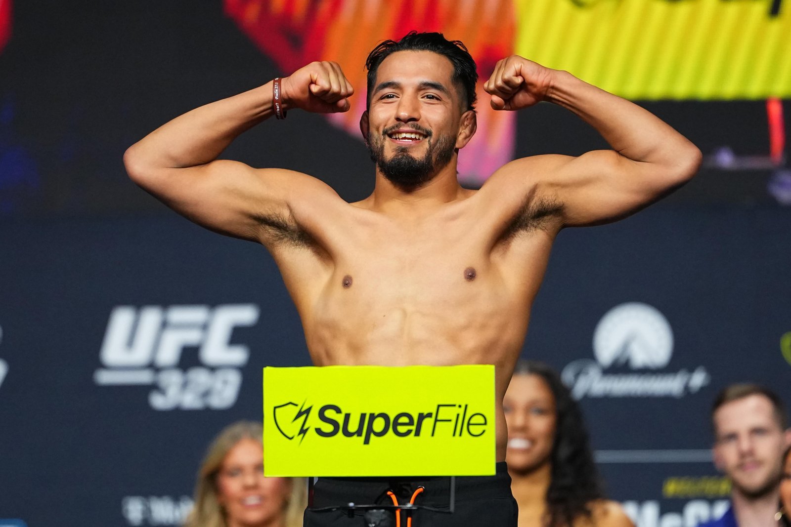 Destaques! Adrian Yanez derrota o ex-campeão Cody Garbrandt em sequência feroz de socos | UFC 329 — Federação de Jiu-Jitsu