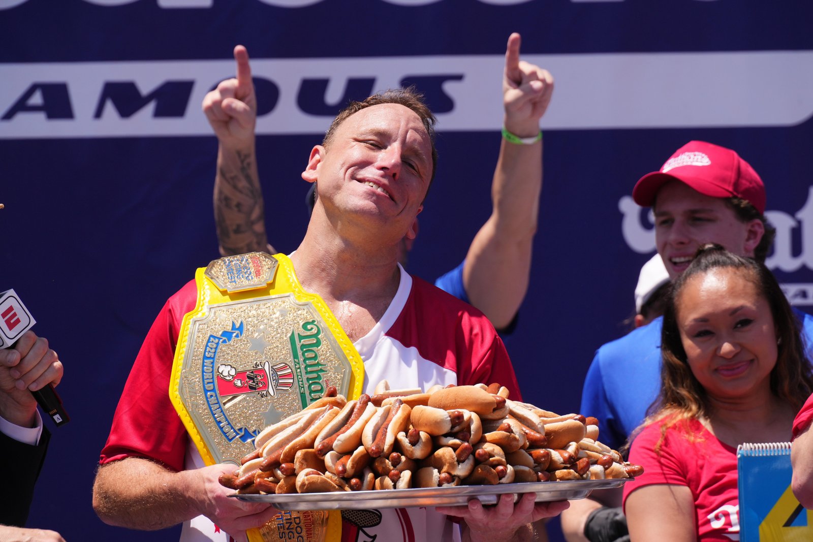 Joey Chestnut é favorito folgado para revalidar título no concurso de cachorro-quente — Federação de Jiu-Jitsu