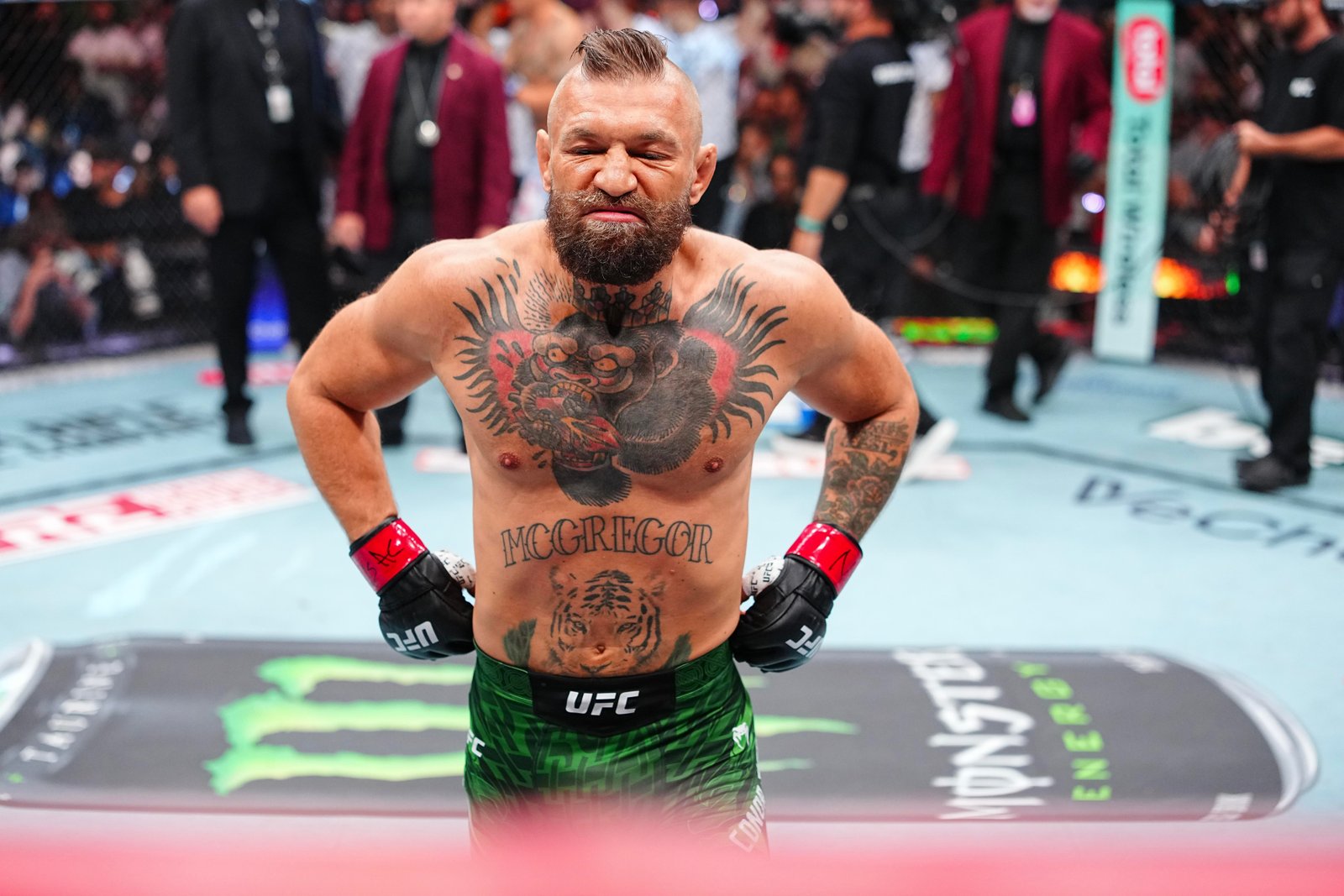 Conor McGregor 'aguardando cirurgia' por lesão no UFC 329, sugere que vitória teria ressuscitado 'ciclo' de droga — Federação de Jiu-Jitsu