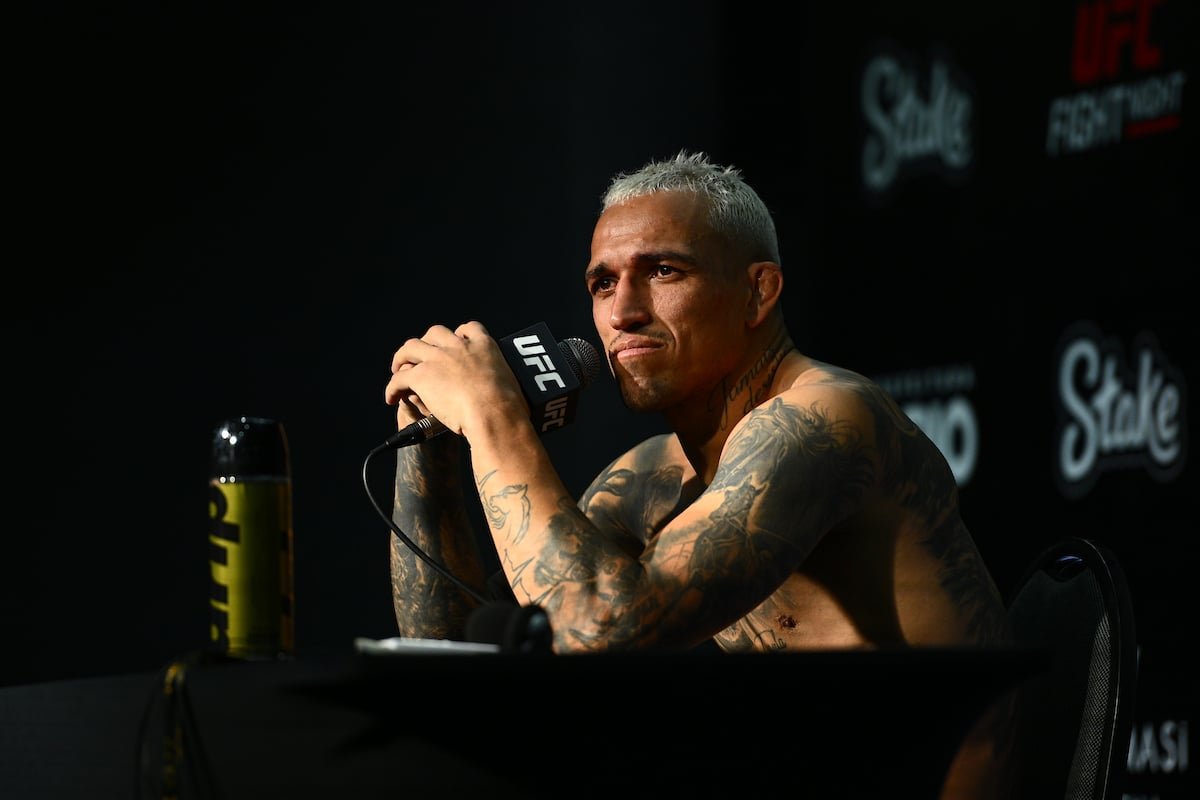 Na contramão de Poatan, Charles do Bronx defende Herb Dean após polêmica no UFC — Federação de Jiu-Jitsu