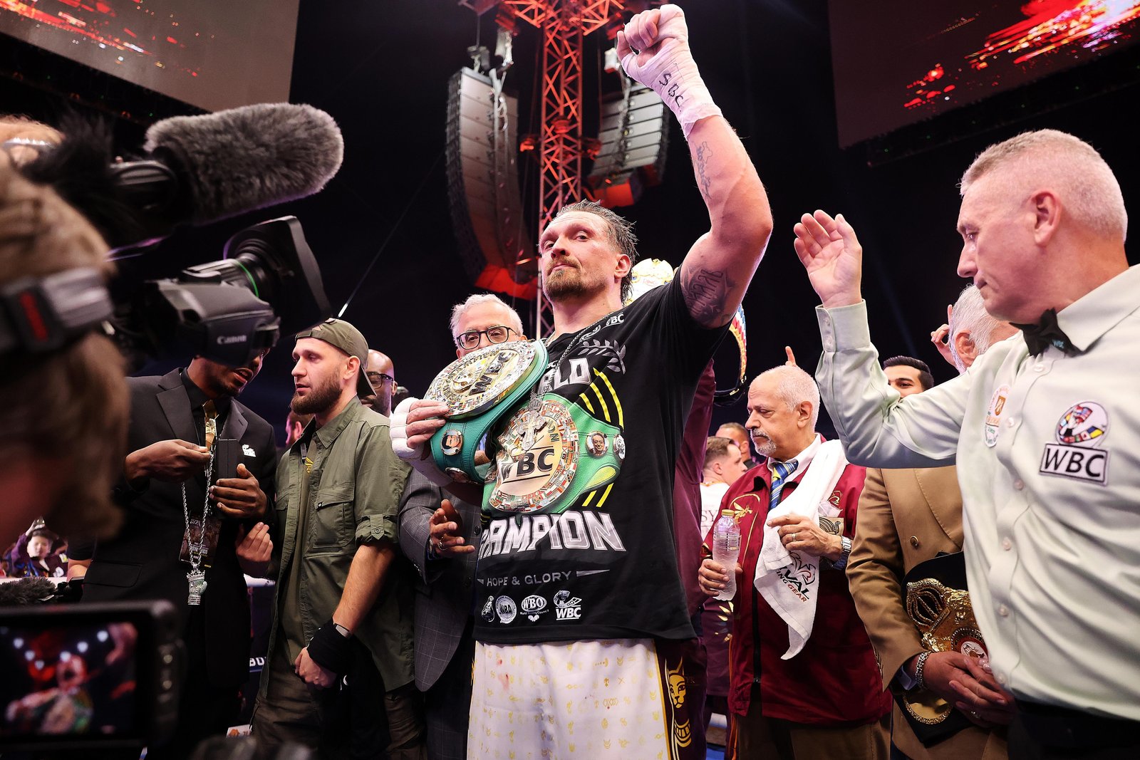 Oleksandr Usyk anuncia que está abrindo mão dos 3 títulos em atualização chocante de carreira — Federação de Jiu-Jitsu, Brazilian Jiu-Jitsu Federation