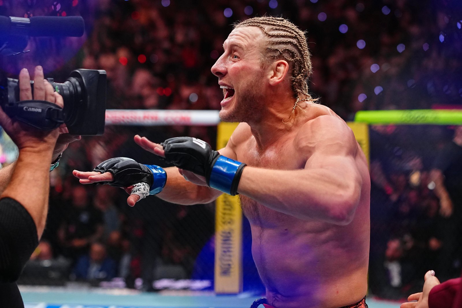 'O novo garoto está na cidade': Paddy Pimblett teve 2 reações muito diferentes à lesão de Conor McGregor no UFC 329 — Federação de Jiu-Jitsu