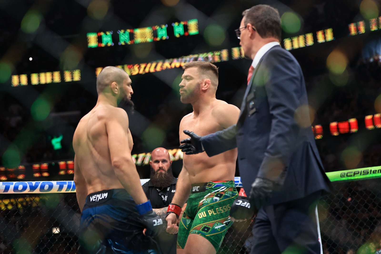 Dricus du Plessis chama potencial revanche Sean Strickland vs. Khamzat Chimaev de 'ridícula' — Federação de Jiu-Jitsu