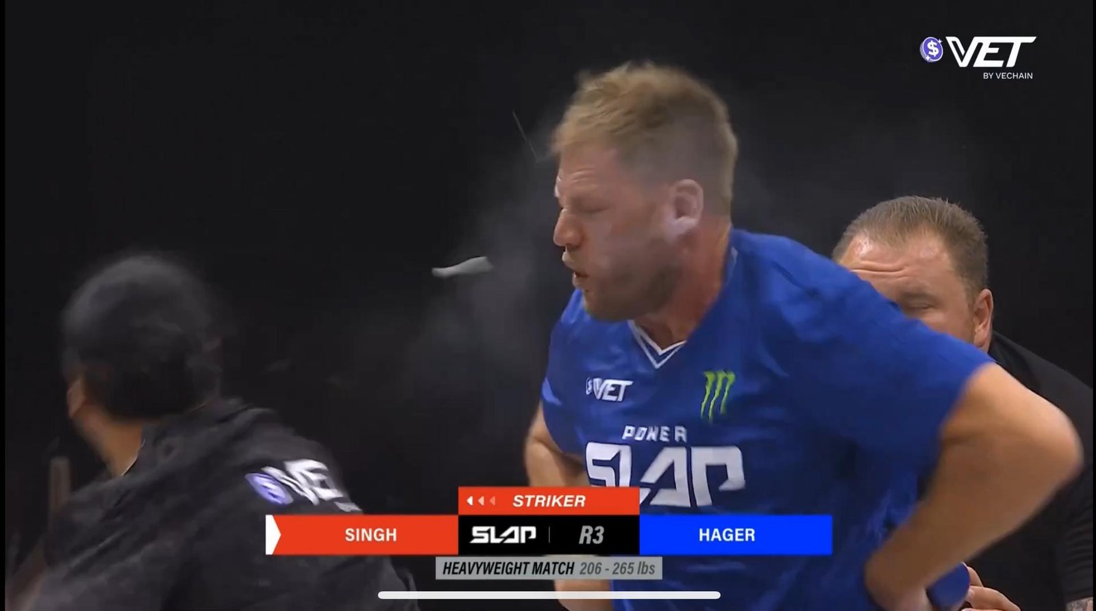 Destaques! Ex-Campeão WWE Jake Hager Brutalmente KO em Power Slap — Federação de Jiu-Jitsu