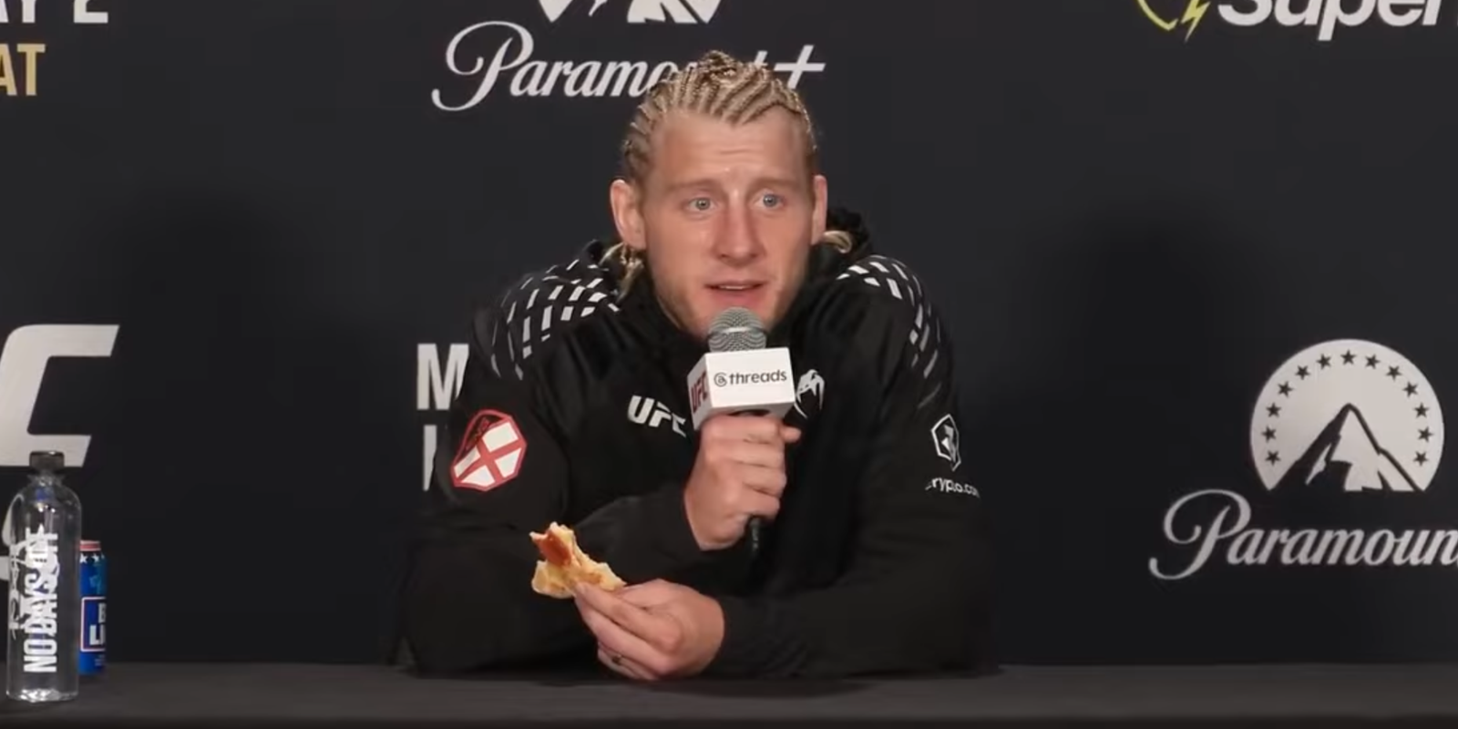 Paddy Pimblett aposta em si mesmo para submeter Charles Oliveira — Federação de Jiu-Jitsu