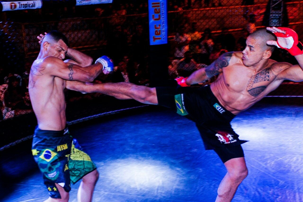 Confira os resultados do evento de MMA Revolution Fight, em Pinheiros, no ES — Federação de Jiu-Jitsu, Brazilian Jiu-Jitsu Federation