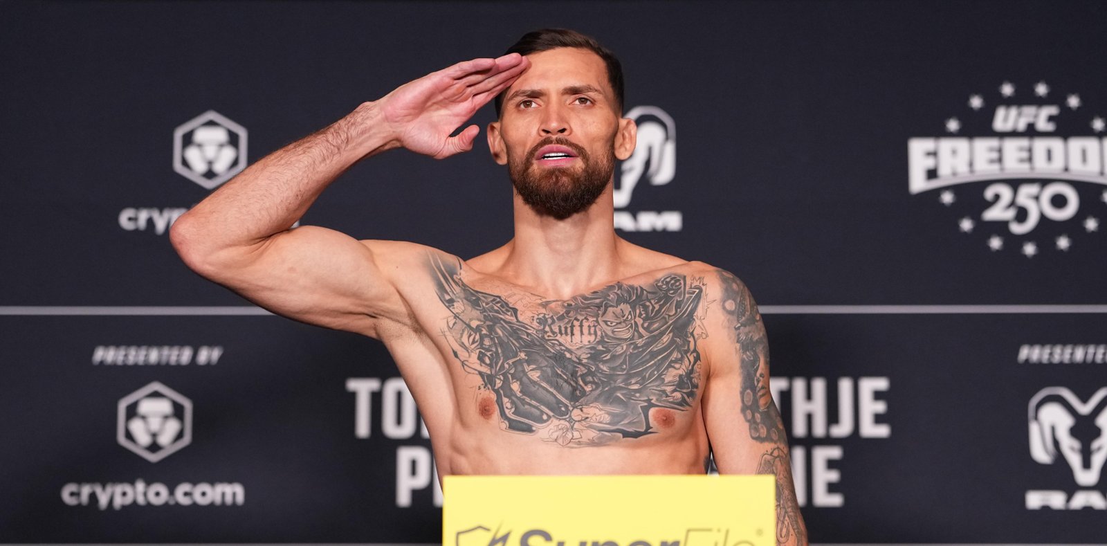 Mauricio Ruffy viaja a Las Vegas como reserva oficial da luta Holloway x McGregor no UFC 329 — Federação de Jiu-Jitsu