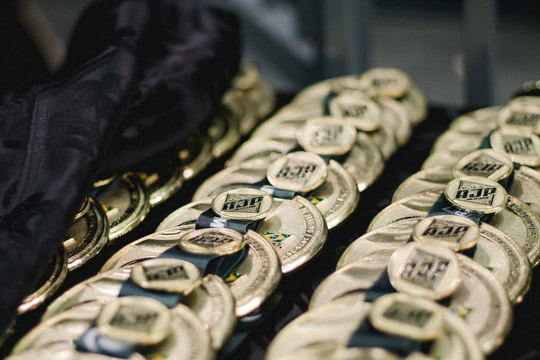 Abu Dhabi Grand Slam de Jiu-Jitsu começa neste sábado no Rio com mais de 2 mil atletas de 31 nacionalidades — Federação de Jiu-Jitsu