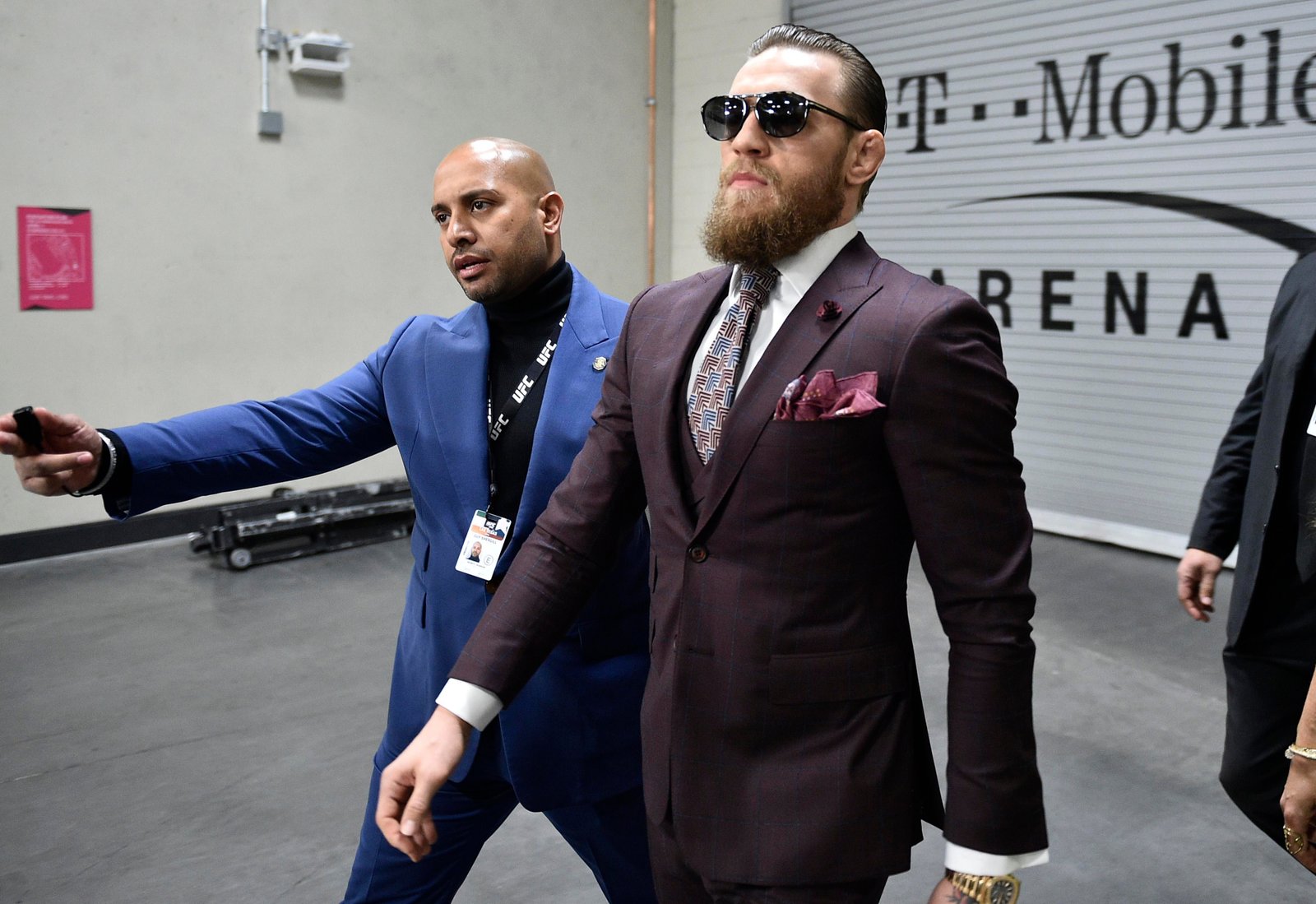 Vídeo: Conor McGregor finalmente chega a Las Vegas e conhece a 'linda' T-Mobile Arena para o UFC 329 — Federação de Jiu-Jitsu