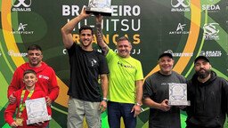 Brasileiros Kids 2025: O Futuro do Jiu-Jitsu Brilha em São Paulo — Federação de Jiu-Jitsu