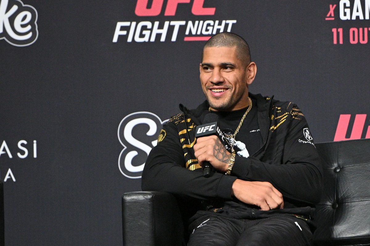 Alex Poatan elege Carlos Prates como seu lutador favorito no UFC: “É o cara” — Federação de Jiu-Jitsu, Brazilian Jiu-Jitsu Federation