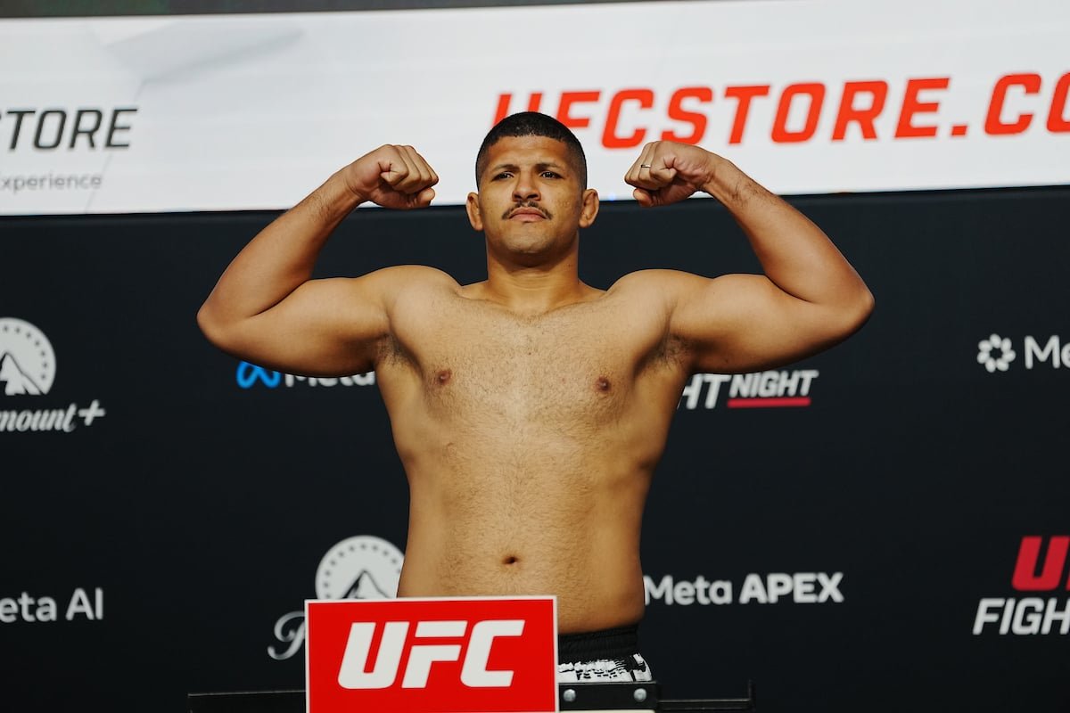 Após estreia com finalização, Montanha manda recado aos rivais: “Vim para ser campeão” — Federação de Jiu-Jitsu