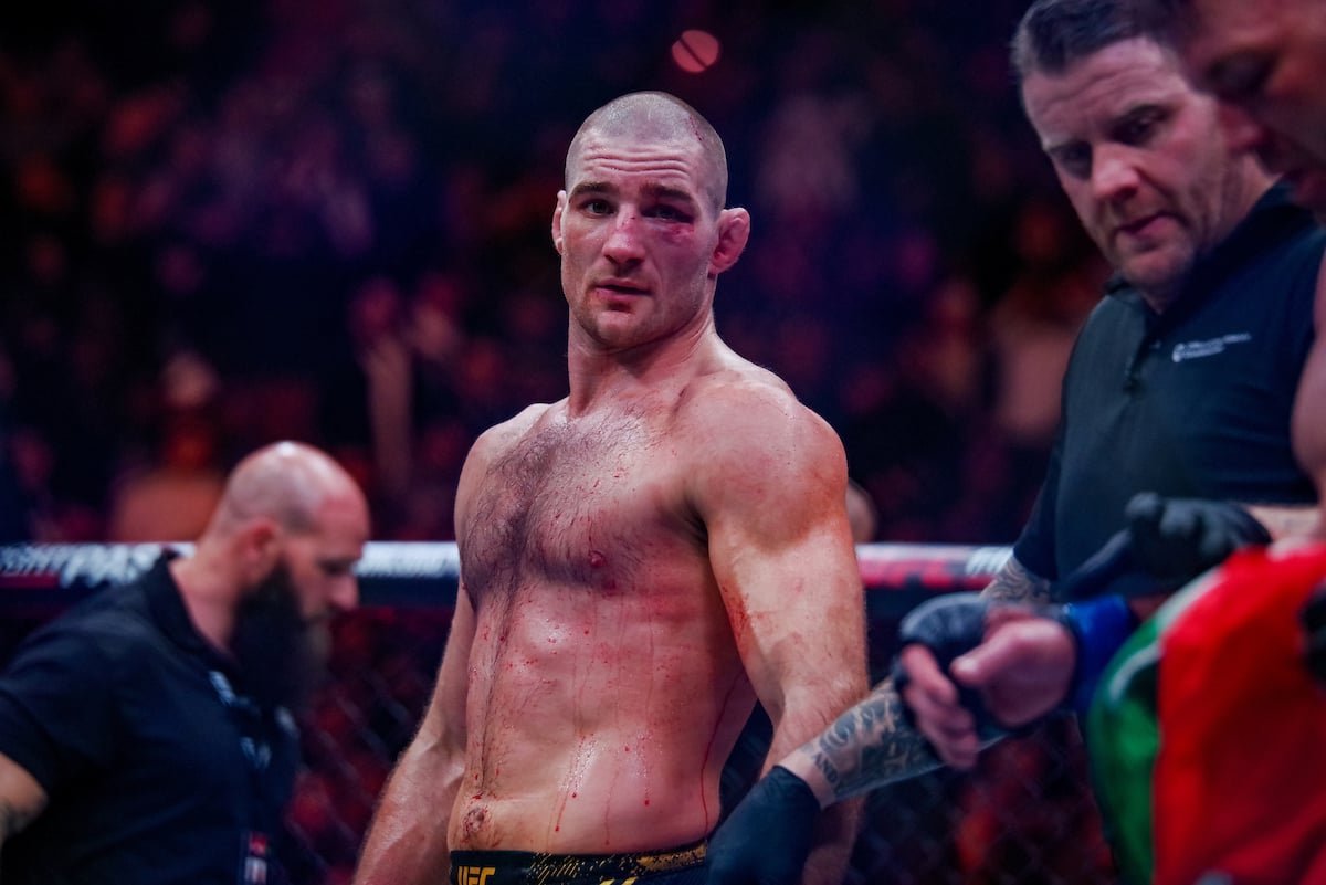 Campeão do UFC, Strickland se envolve em acidente de carro: “Capotou seis vezes” — Federação de Jiu-Jitsu, Brazilian Jiu-Jitsu Federation