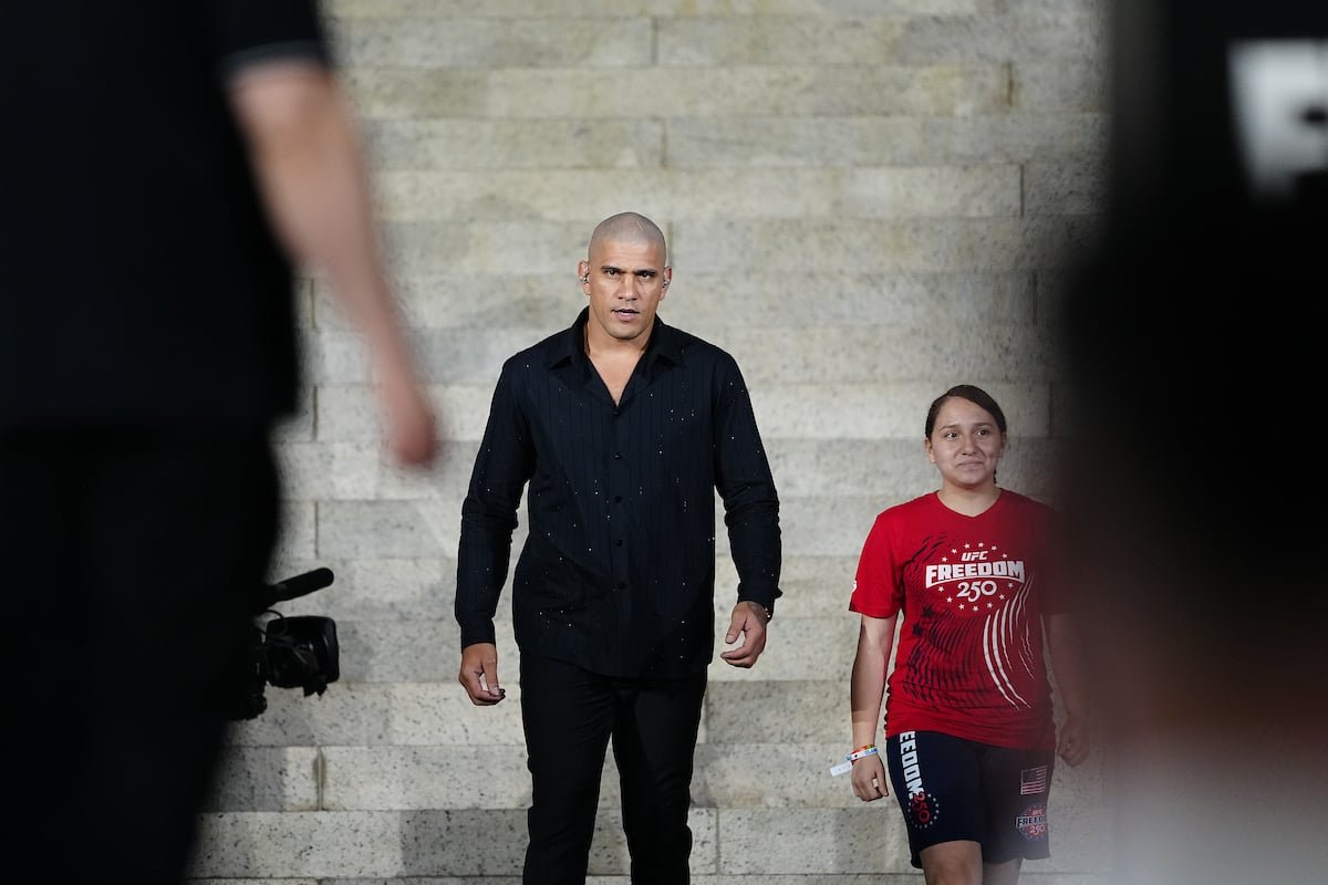 Dana White promete anúncio da próxima luta de Alex Poatan no UFC 332 — Federação de Jiu-Jitsu, Brazilian Jiu-Jitsu Federation
