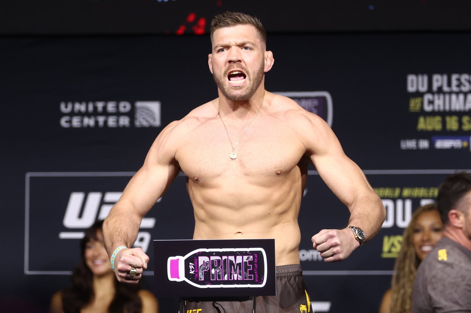 AO VIVO! Assista ao vídeo da stream das pesagens cerimoniais do UFC Oklahoma | Du Plessis vs. Usman — Federação de Jiu-Jitsu