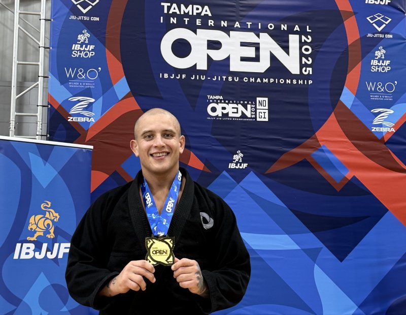 Gabriel Panizza consolida trajetória internacional e busca consagração no IBJJF World Master — Federação de Jiu-Jitsu, Brazilian Jiu-Jitsu Federation