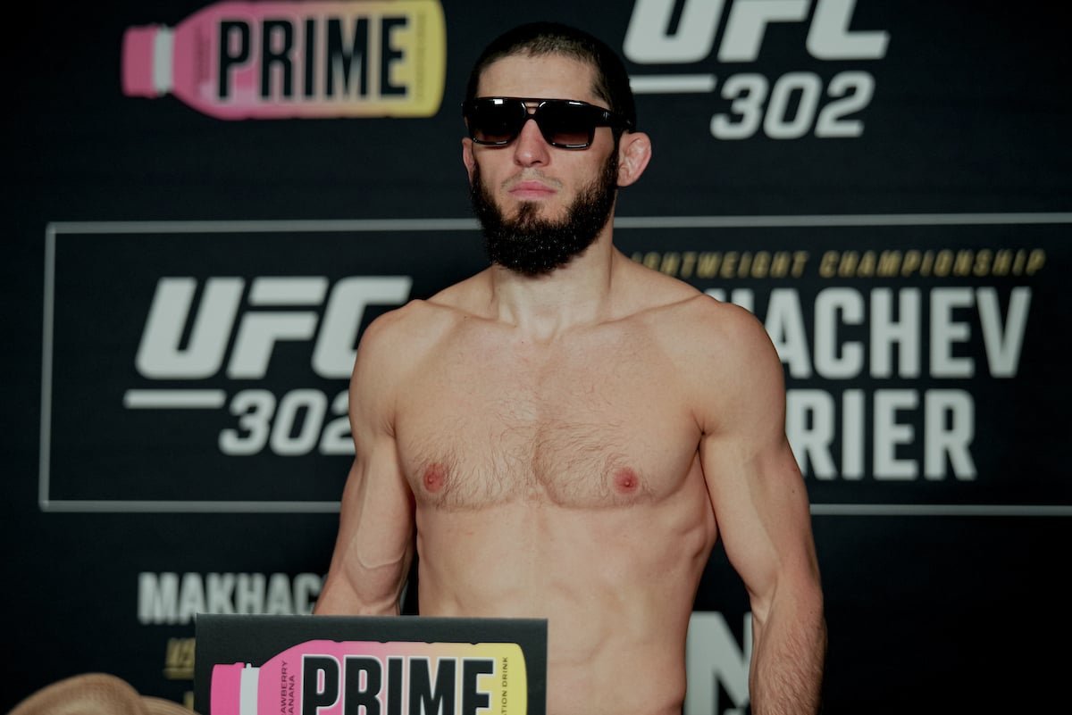 Islam Makhachev fora! Ultimate busca nova luta principal para o card do UFC 336 — Federação de Jiu-Jitsu, Brazilian Jiu-Jitsu Federation
