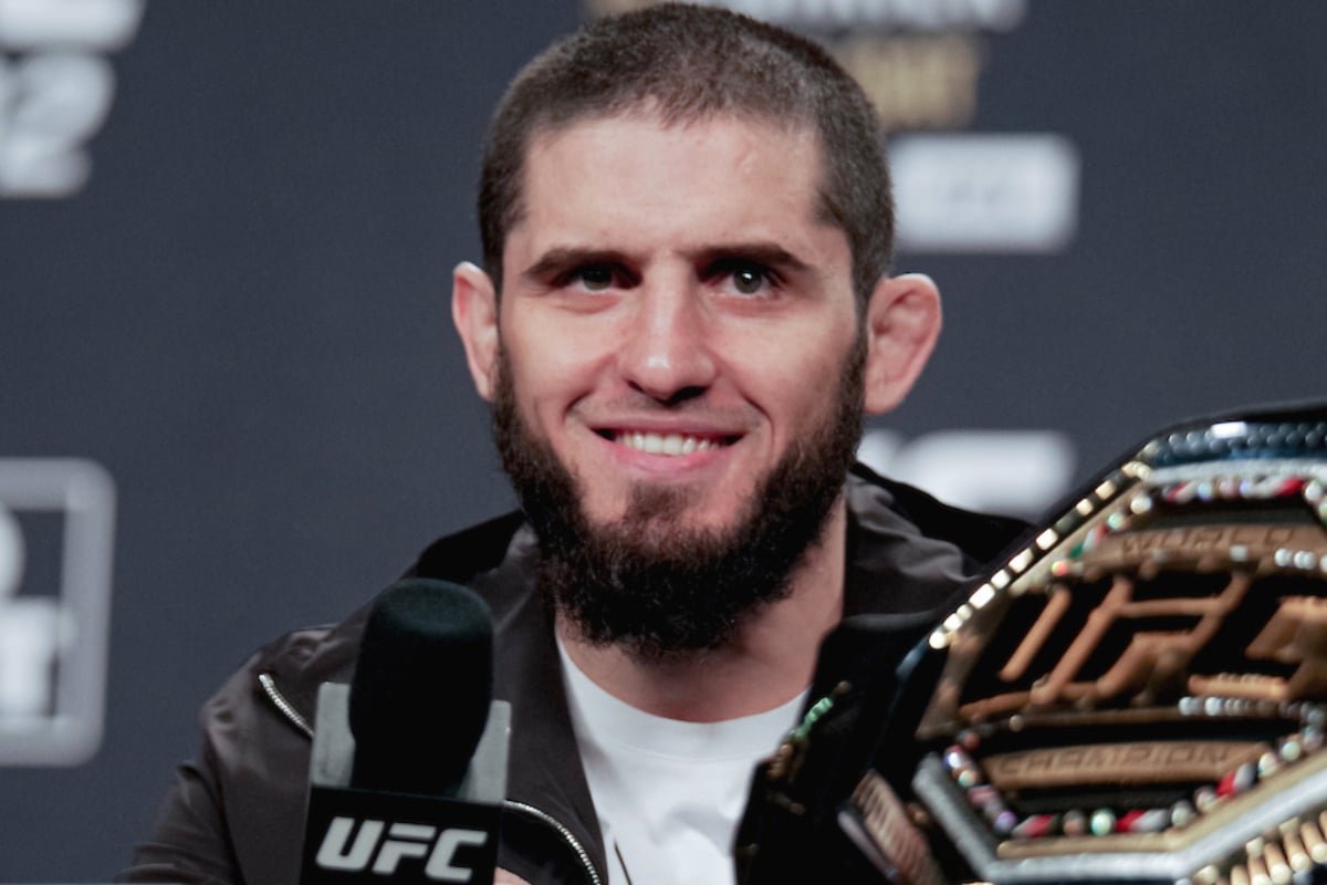 Na mira do campeão? Makhachev aprova potencial duelo contra Carlos Prates — Federação de Jiu-Jitsu, Brazilian Jiu-Jitsu Federation