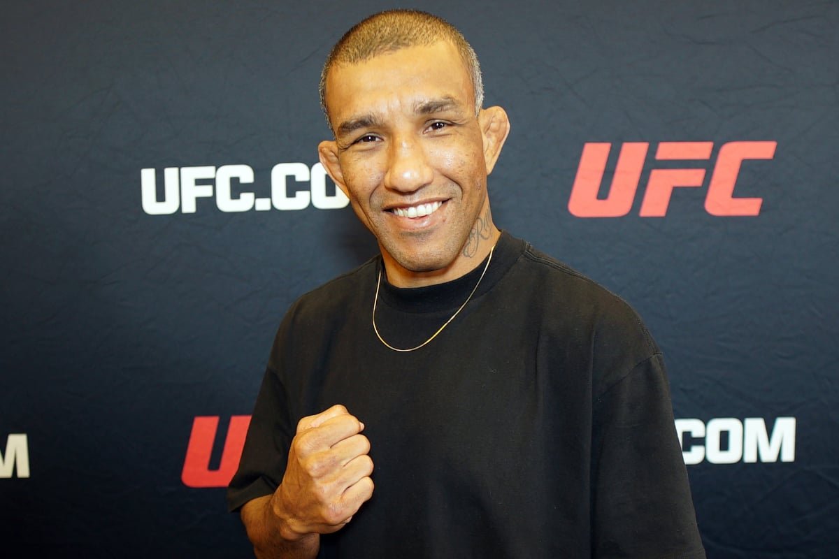 Saiba como assistir ao UFC Vegas 121, card liderado por Raoni Barcelos vs Raul Rosas Jr — Federação de Jiu-Jitsu