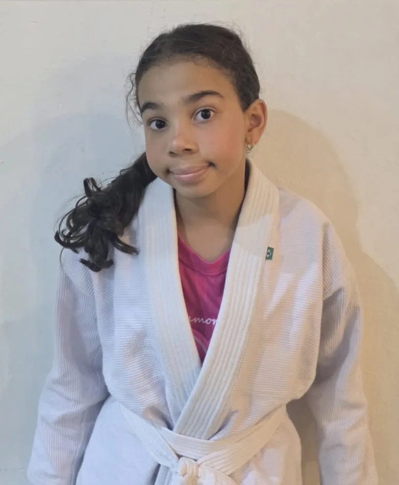 Livia Oliveira da Paixão — Faixa Faixa Branca | Federação de Jiu-Jitsu